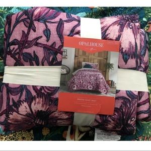 Opalhouse -Love in a mist- velvet quilt NEW